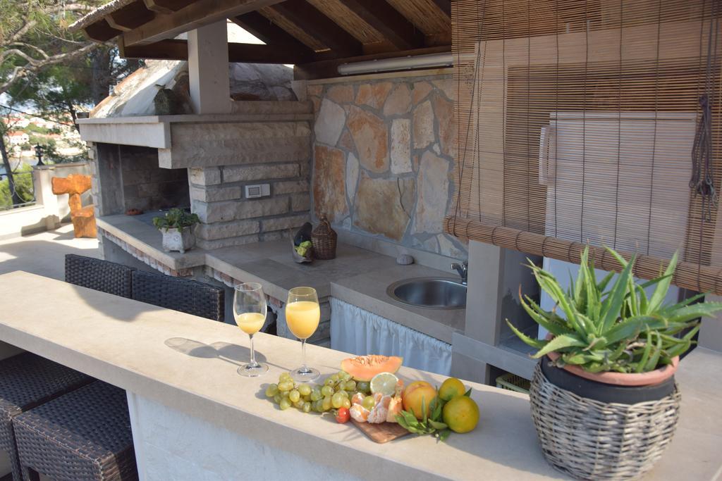 Villa Sky With Stunning View Selca  Exterior photo