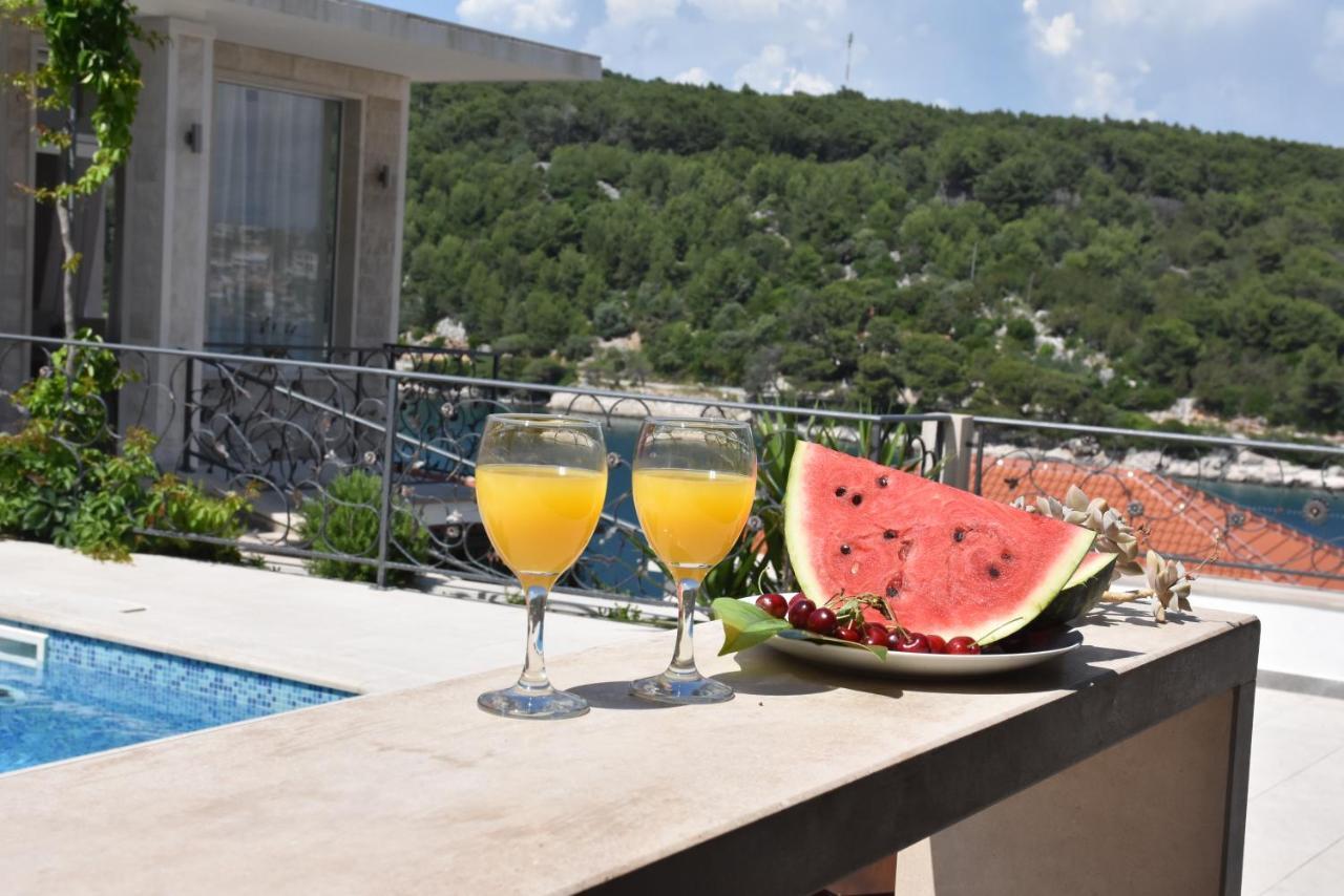 Villa Sky With Stunning View Selca  Exterior photo